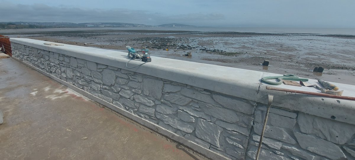 More great news from our Mumbles sea defences project. Contractors Knights Brown have started installing sections of wall on the prom near the Oystermouth Square car park. #ImprovingMumbles More info: bit.ly/MCPPfaqs