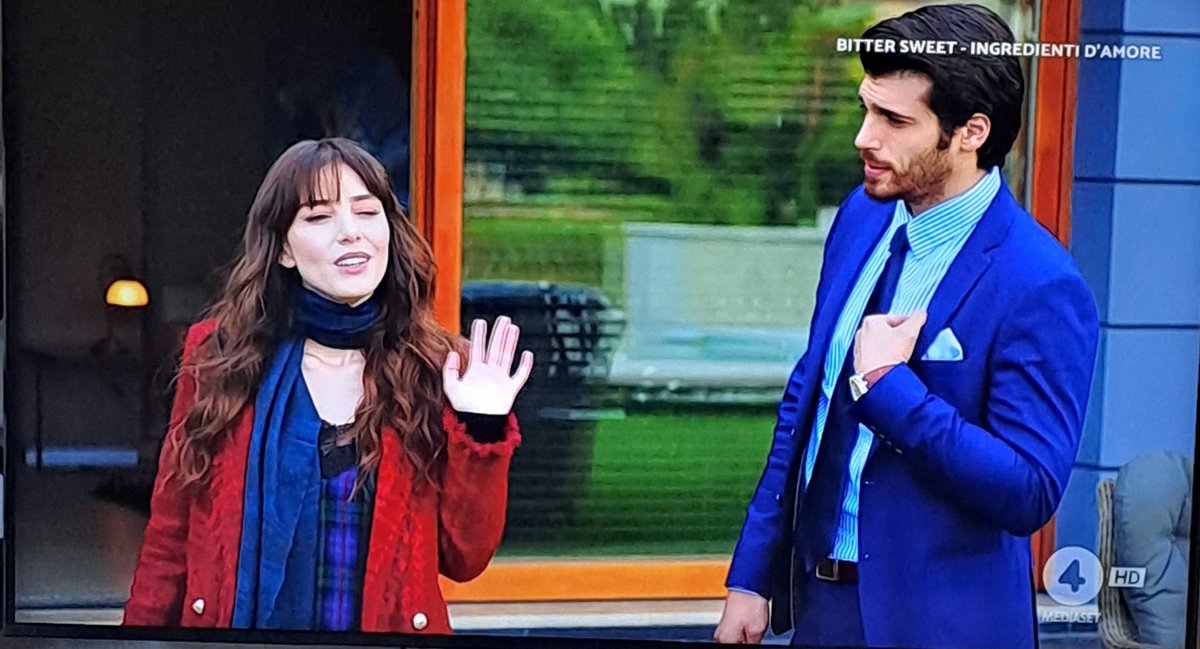 Li ho messi io per caso 😂😂🌸🌸 Sono unici con i loro gesti la mia Mood loro @ozgecangurel #CanYaman #Dolunay #BitterSweet #CanYaman #ÖzgeGürel