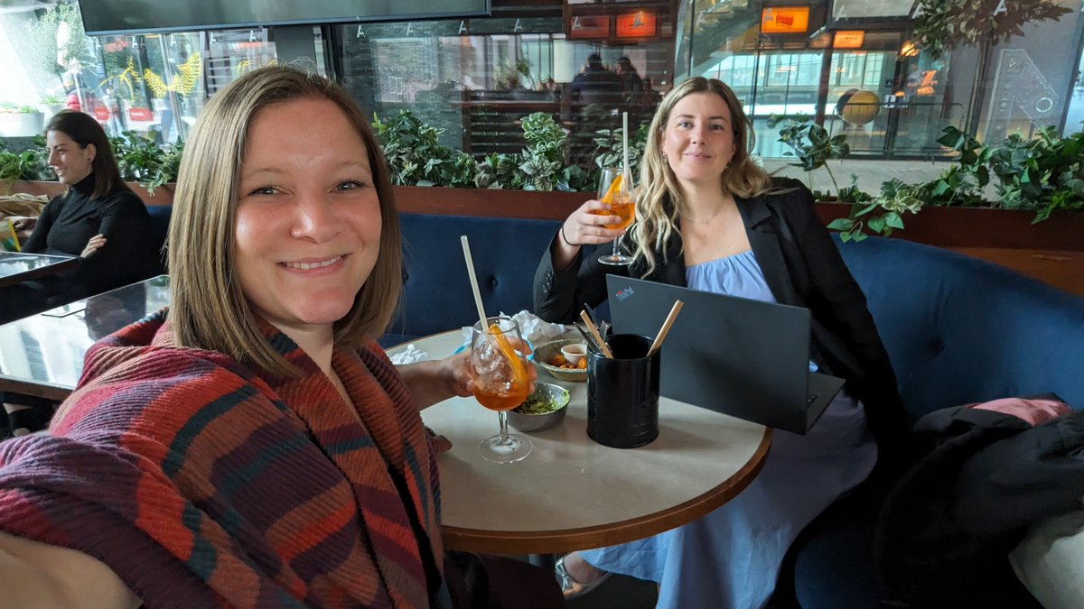 Did some good plotting with @emmemckay yesterday pre-awards ceremony. Despite the aperols, we were actually working, promise! Exciting things coming soon with @Intrepid_Travel... 🎉