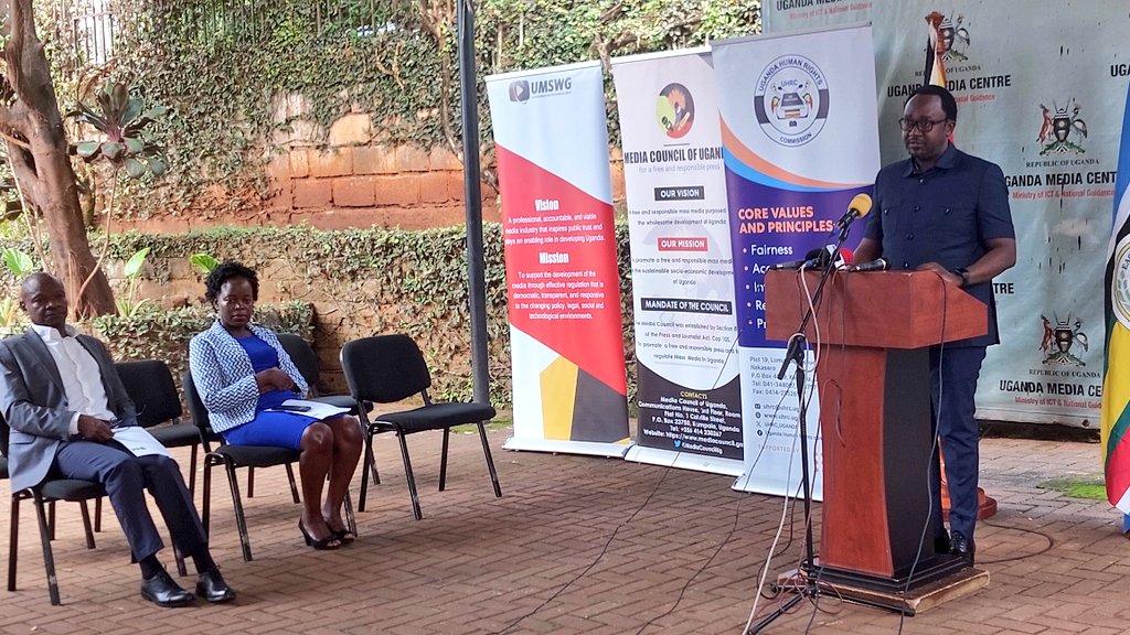 Mr. @ckaheru, the Commissioner of the Uganda Human Rights Commission, along with Dr. @glugalambi, the Executive Director of @ACME_Africa, is addressing the media regarding the World Press Freedom Day.