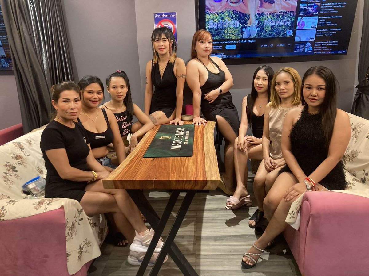 Maggie May's Gents Club on Soi Chaiyapoon (Pothole) Come let us blow your mind.

Join us on Discord here -  discord.gg/5skWmpB4eX

#pattayabars #pattayagirls #pattayacity #pattaya #thaigirls #pattayanightlife #maggiemay