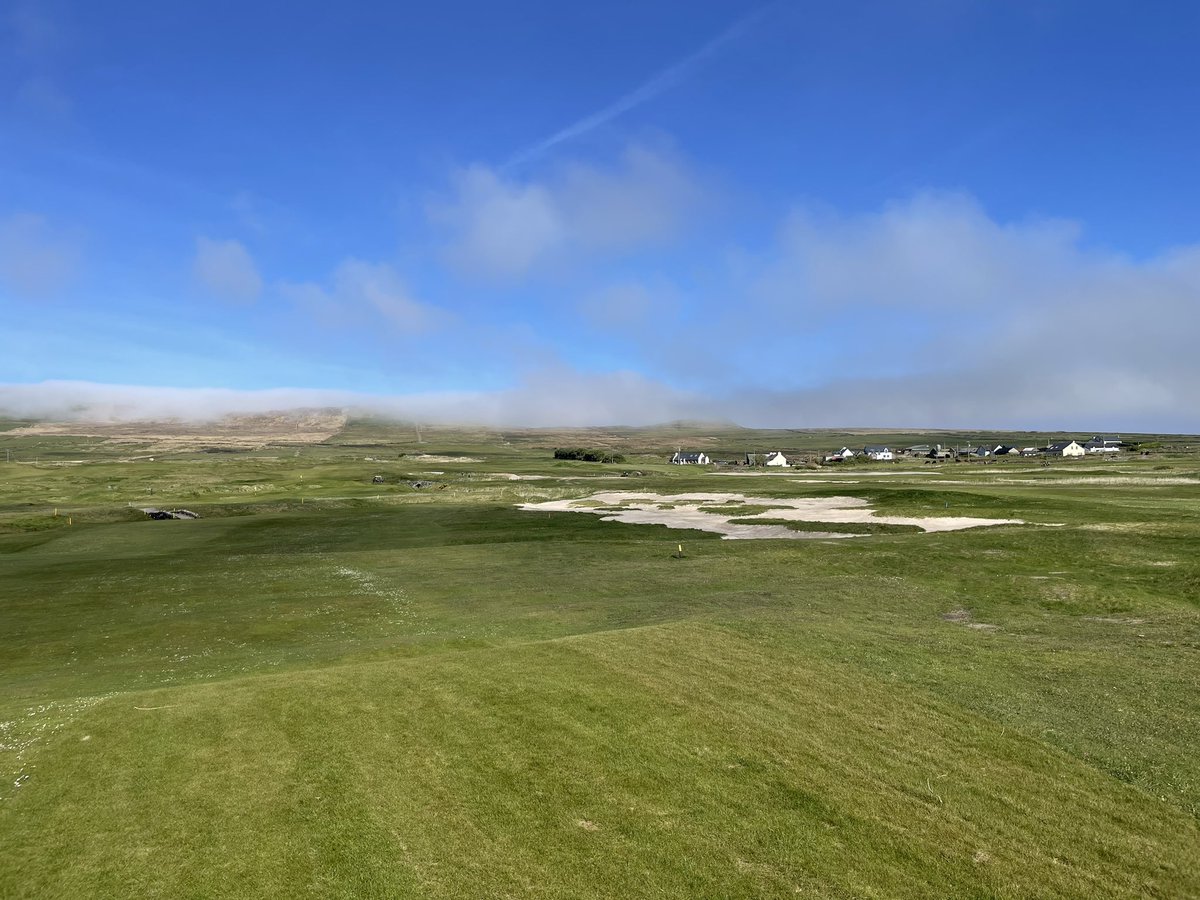KearneyGD's tweet photo. Site visit Winter remodel work settling in nice at magnificent @CeannSibealGC 
Thanks to @jjcorduff and Maint Team and to GM @corflan and our contractor @solgolfconst 
Not sure many realise how tough winter work in Ireland - particularly west coast - really is
Onwards next phase https://t.co/8fPDdQaOKH