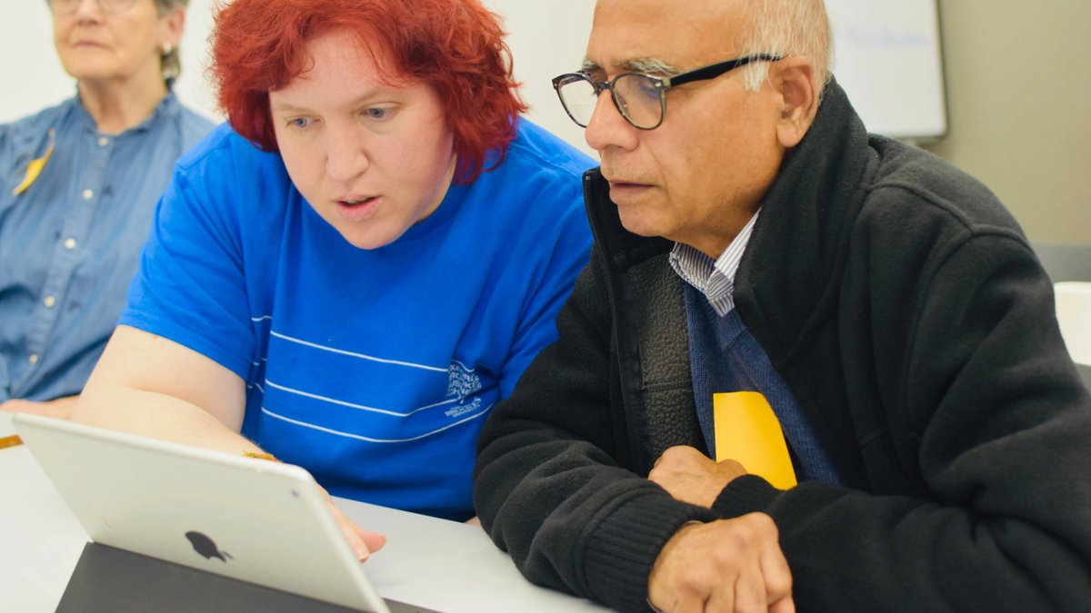 Read how <a href="/BrookesOBBS/">Oxford Brookes Business School</a> students are empowering older adults to use digital technology: brookes.ac.uk/about-brookes/…