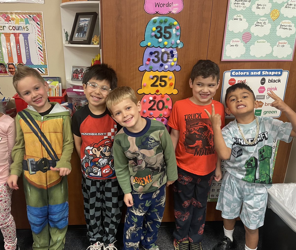 Hailey Elementary tweet media