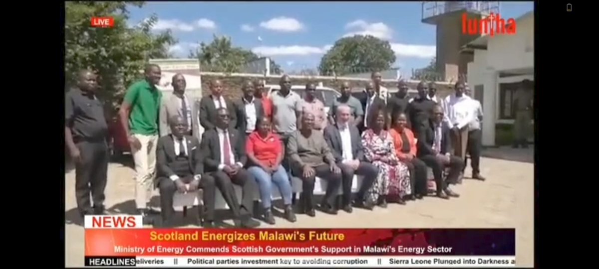 damien frame tweet media