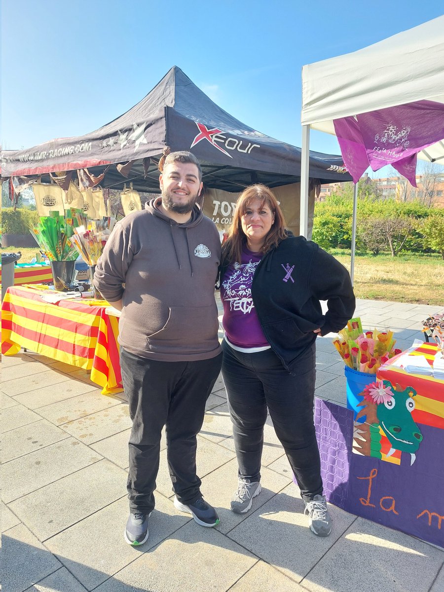 🌹Els <a href="/torrats/">Colla dels Torrats</a> i la <a href="/CollaMorada/">Colla Morada</a> participen al nostre programa Especial de Sant Jordi #SantJordi2024 #SantJordiMollet #Mollet
