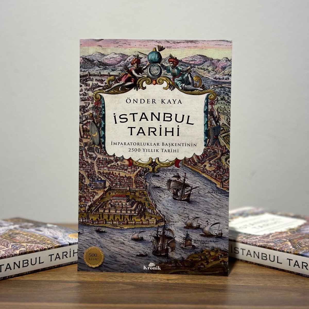 YENİ / Tarih boyunca seyahatnamelere, araştırmalara, romanlara, filmlere konu olmuş, yeryüzünün en eski şehirlerinden biri olan İstanbul'un 2500 yıllık tarihi... @onderkayaistan1'ın kaleminden. kronikkitap.com/kitap/istanbul…