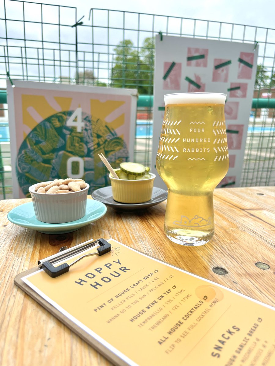 thelidocafe's tweet photo. T E N N E R T U E S D A Y ๐จ
Get a Margherita pizza and a beer for just ยฃ10! ๐๐บ๐คฉ
#dealoftheday #tenner #eatlocal #southlondon https://t.co/WXYlYrn6n8