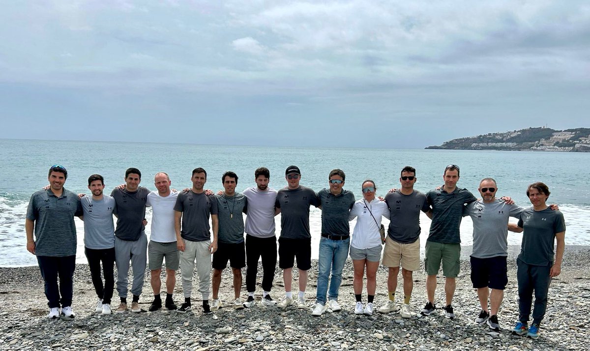 Nos gusta acabar la temporada cerca del mar 🌊

El equipo técnico de #Spainsnow se ha reunido este fin de semana en Almuñécar para analizar los resultados y rendimiento de cada deportista y así poder establecer nuevos objetivos la próxima temporada 🤜🏼🤛🏼