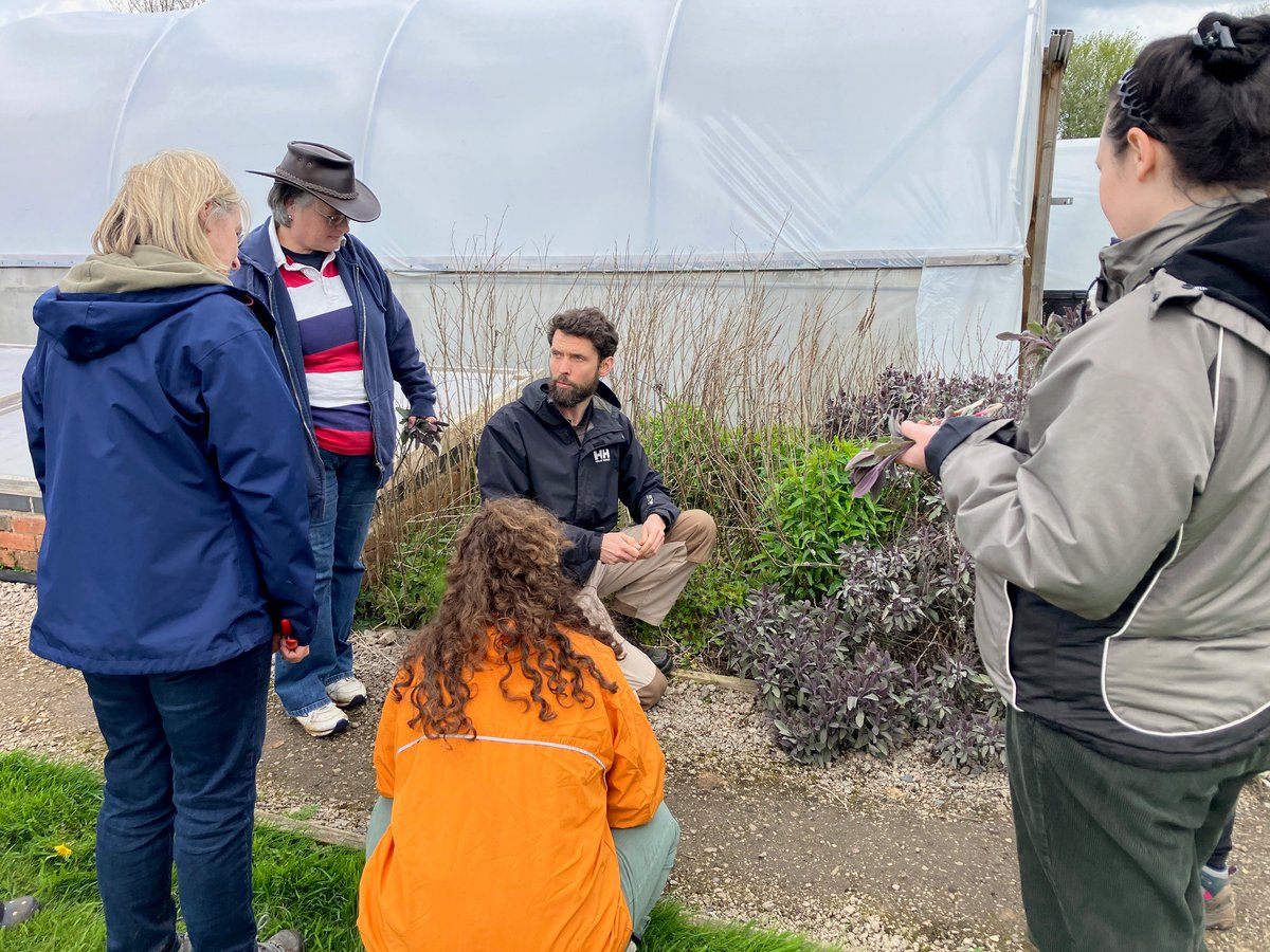 Lovely to share propagation skills at our workshop last week. If u want to join our next #organicgardening workshops go to gardenorganic.org.uk/events.
🍓Create a Wildlife Patch: 15 May
🍓Make your Garden More Drought Tolerant: 22 May
🍓Grow a Climate Resilient Garden: 30 May