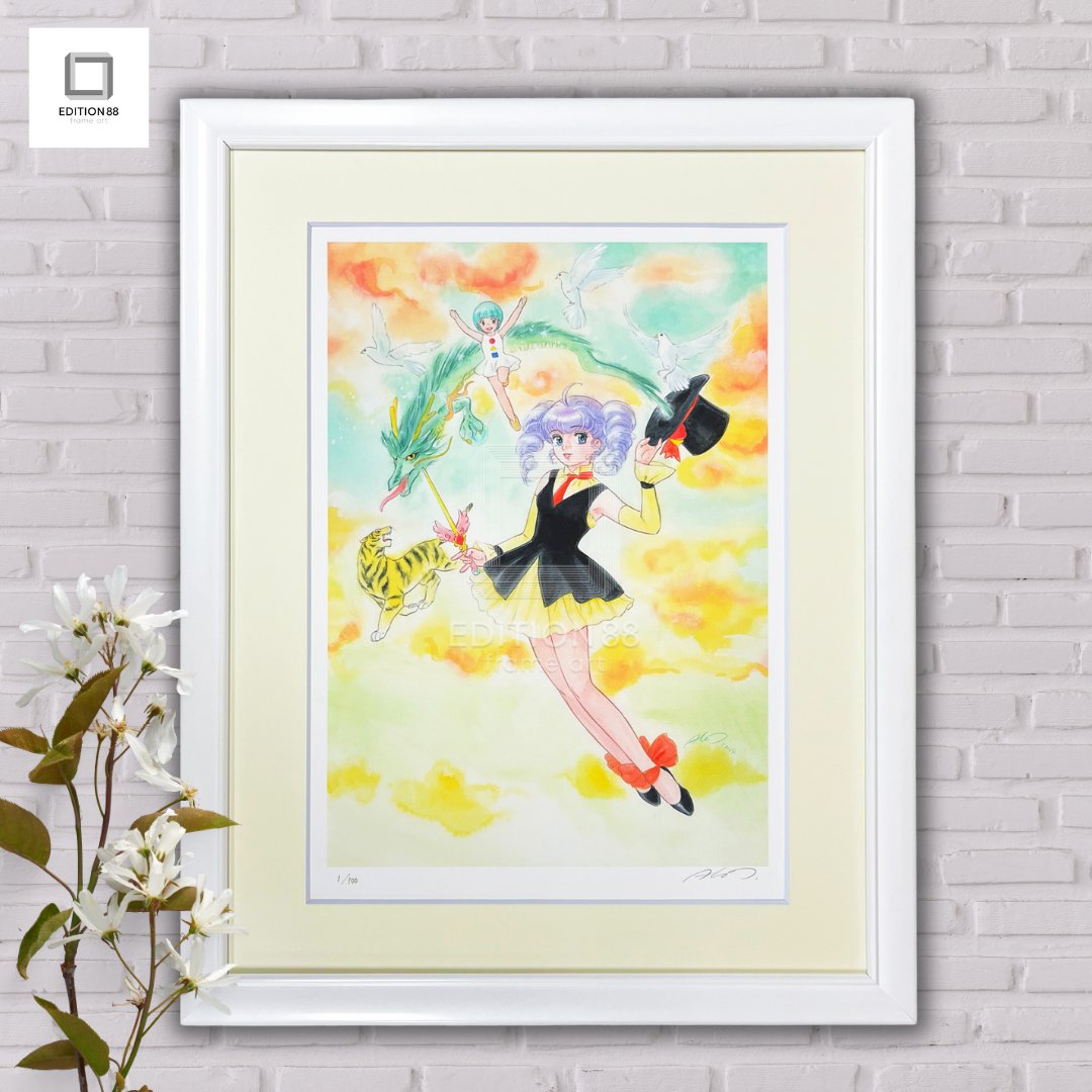 The new 88Graph ’Magic March’ at the Akemi Takada exhibition, which opens tomorrow in Osaka, will be available online at the same time! It is a commemorative piece full of Osaka feeling! Release date and time: Wednesday, April 24, 10:00 a.m. Japan time 🎨 #AkemiTakada