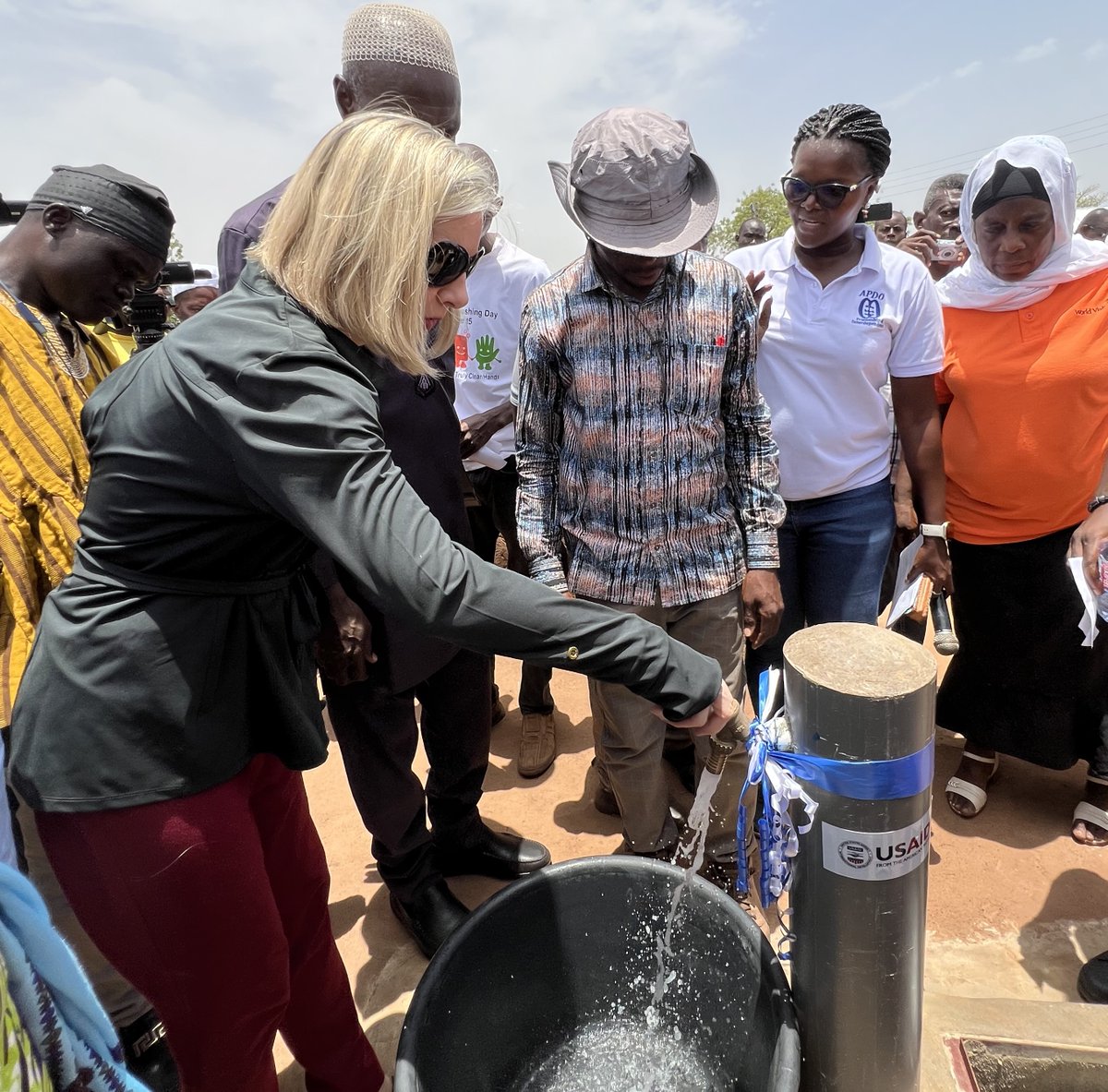 Last week, #USAIDinGhana inaugurated two water projects in the Northern Region that will bring clean water to 20,000 Ghanaians. gh.usembassy.gov/u-s-support-br…
