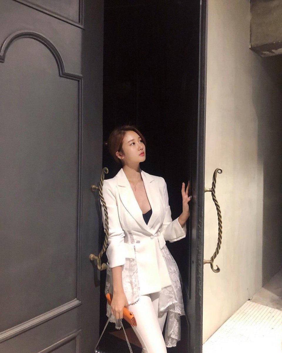 Life is really wonderful, just like me and you.