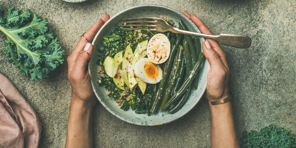 Nutrition expert reveals the must-have ingredients for meal prep ahead of the London Marathon. healthtechdigital.com/nutrition-expe… #Digitalhealth #NHS #Healthcare @bulk.com