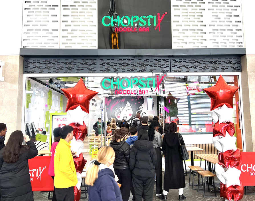 Chopstix opens new store at London’s The O2 - The noodle bar will serve customers at the popular live entertainment, leisure and retail destination elitefranchisemagazine.co.uk/franchise/item…