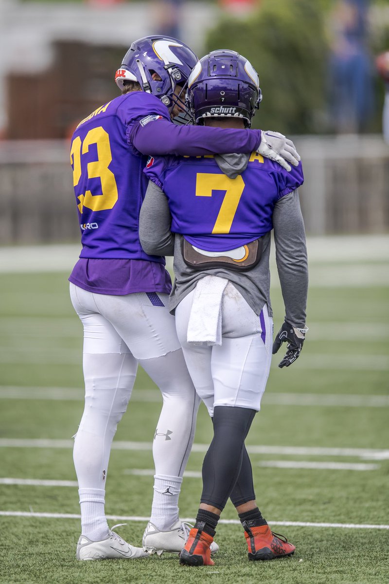 Brothers. 
Ballers. 
Vikings. 💜😤

#ViennaVikings #PurpleReign #ELF2024 #CampVibes 
📸 @HJirgal | @ELF_Official