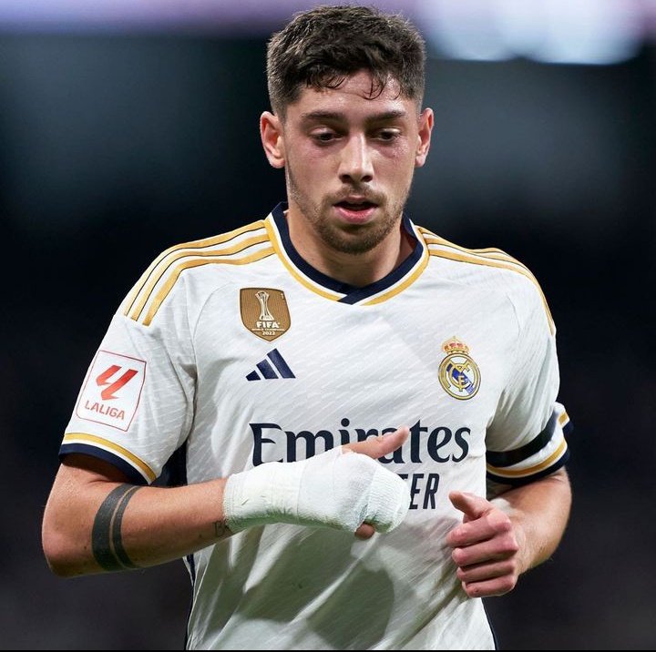 5 more years before the king turns 30. That Federico Valverde move to Manchester United in 2029 will break the internet.