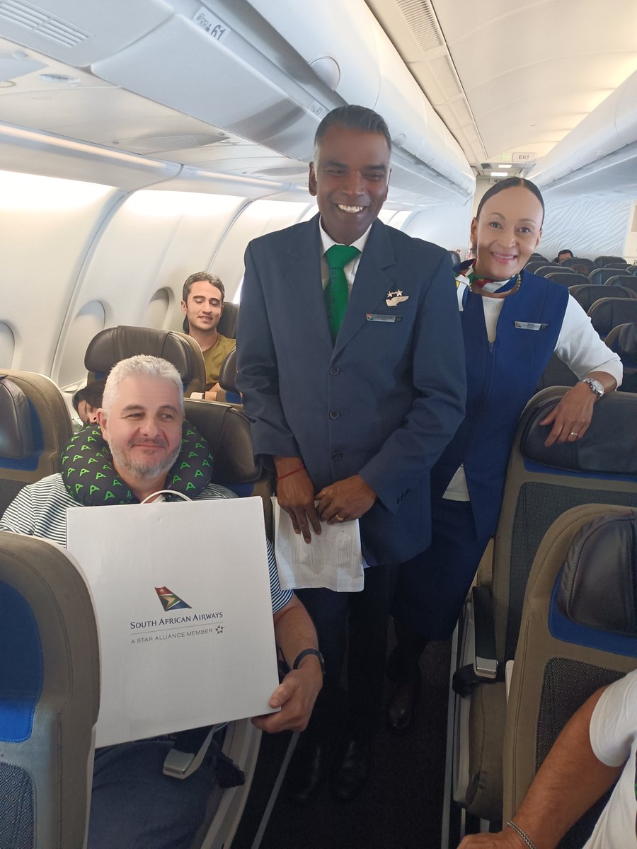 flysaa tweet picture