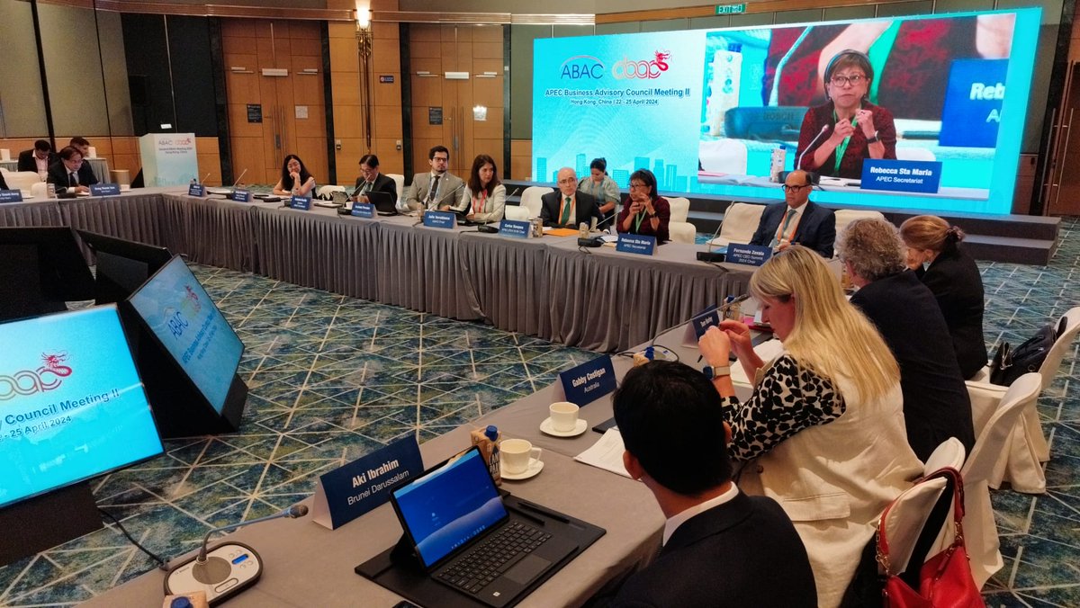 This morning, I briefed delegates and officials on the uptake of ABAC recommendations and shared highlights from the 2023 perception survey conducted by the @APEC Secretariat. @APECBiz