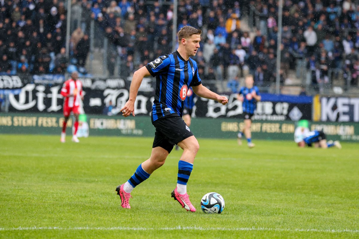 Der Vorverkauf für das letzte Heimspiel der Saison 23/24 ist gestartet.

Angepfiffen wird die Partie gegen den SV Sandhausen am 11.Mai um 16:30 Uhr.

#üwwermStrich #svw07 #wirsindwaldhof