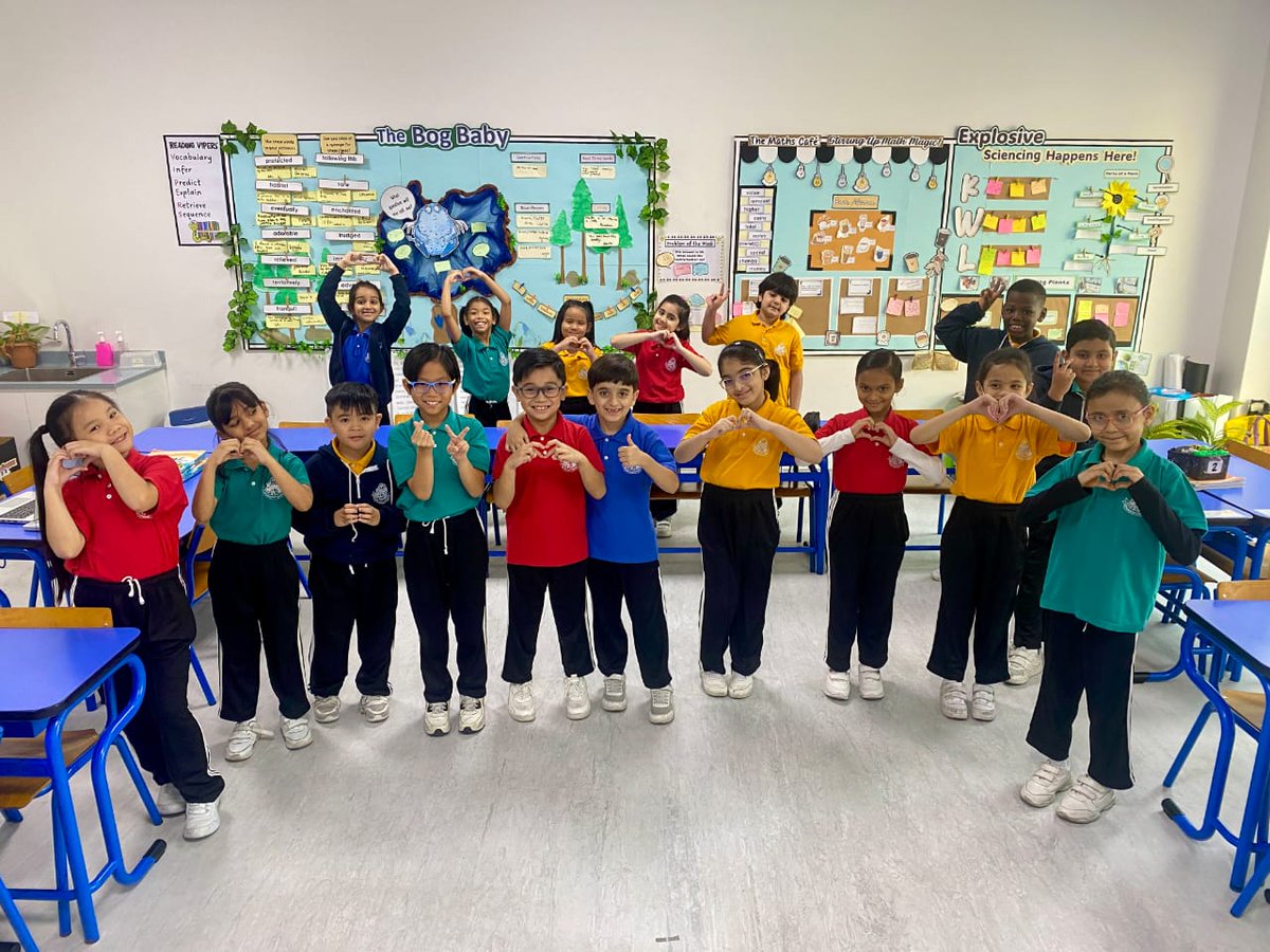 PristineSchool's tweet photo. The smiles and the loud greetings says it all😁🤩 What could be more joyful than to be back with friends for exciting learning after the unusual disruptions !!! #PristineKS1 #HappyToBeBack https://t.co/MuOS8YMo9f