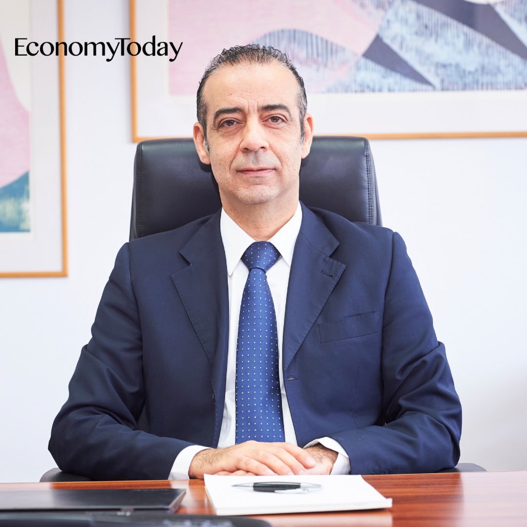 Π. Γαλίδης: Το ηλεκτρονικό εμπόριο διαφοροποίησε την ταχυδρομική αγορά - Συνέντευξη στην Ευδοκία Παπαδοπούλου στο @EconomyTodayCY. Ψηλό το επίπεδο ανταγωνισμού που επικρατεί στην κυπριακή αγορά Ταχυδρομικών Υπηρεσιών υπογραμμίζει ο Βοηθός Επίτροπος Επικοινωνιών, αποκαλύπτοντας…