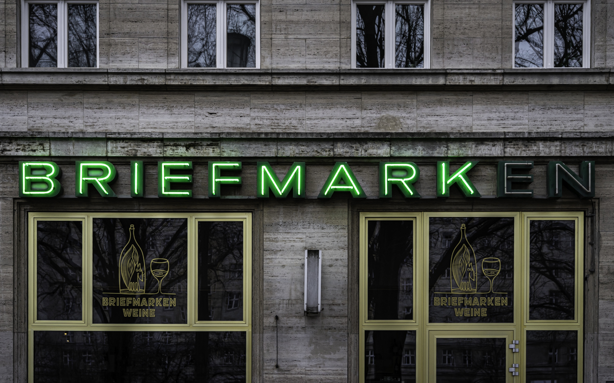 Blue Crow Media tweet media