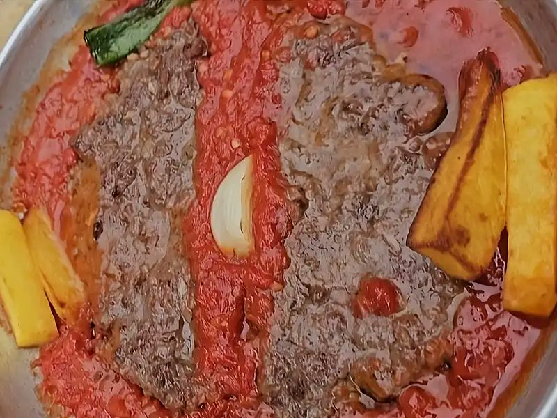 PvCookingCom's tweet image. Craving kebabs but no grill? 🍖 Try Kabab Tabei! Simple ingredients, explosive taste! 🔥🌟 Perfect for any meal! 🥘 #QuickRecipe #KababTabei #HomeChef #TasteOfIran #CookingAtHome

amazespice.com/177-kabab-tabe…