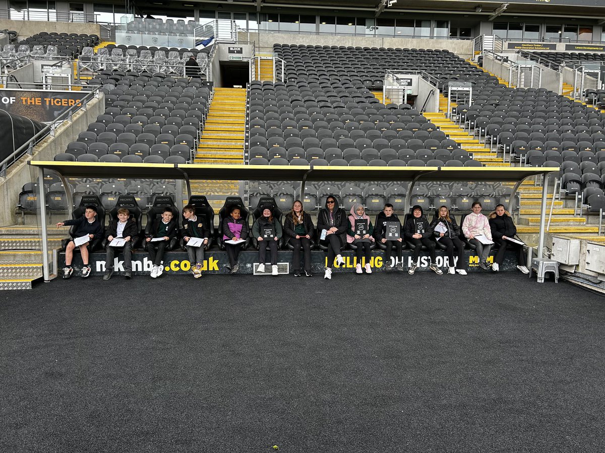 PenshurstSchool's tweet photo. 🐧🏉 Exploring Hull City and Hull FC's home, the MKM Stadium, was an absolute blast for 5NT! From tackling literacy to scoring big in numeracy, we had a roarsome time. 🐯⚽️ #MKMStadium #HullCity #HullFC #EducationAdventures https://t.co/WzYPDyHp1H
