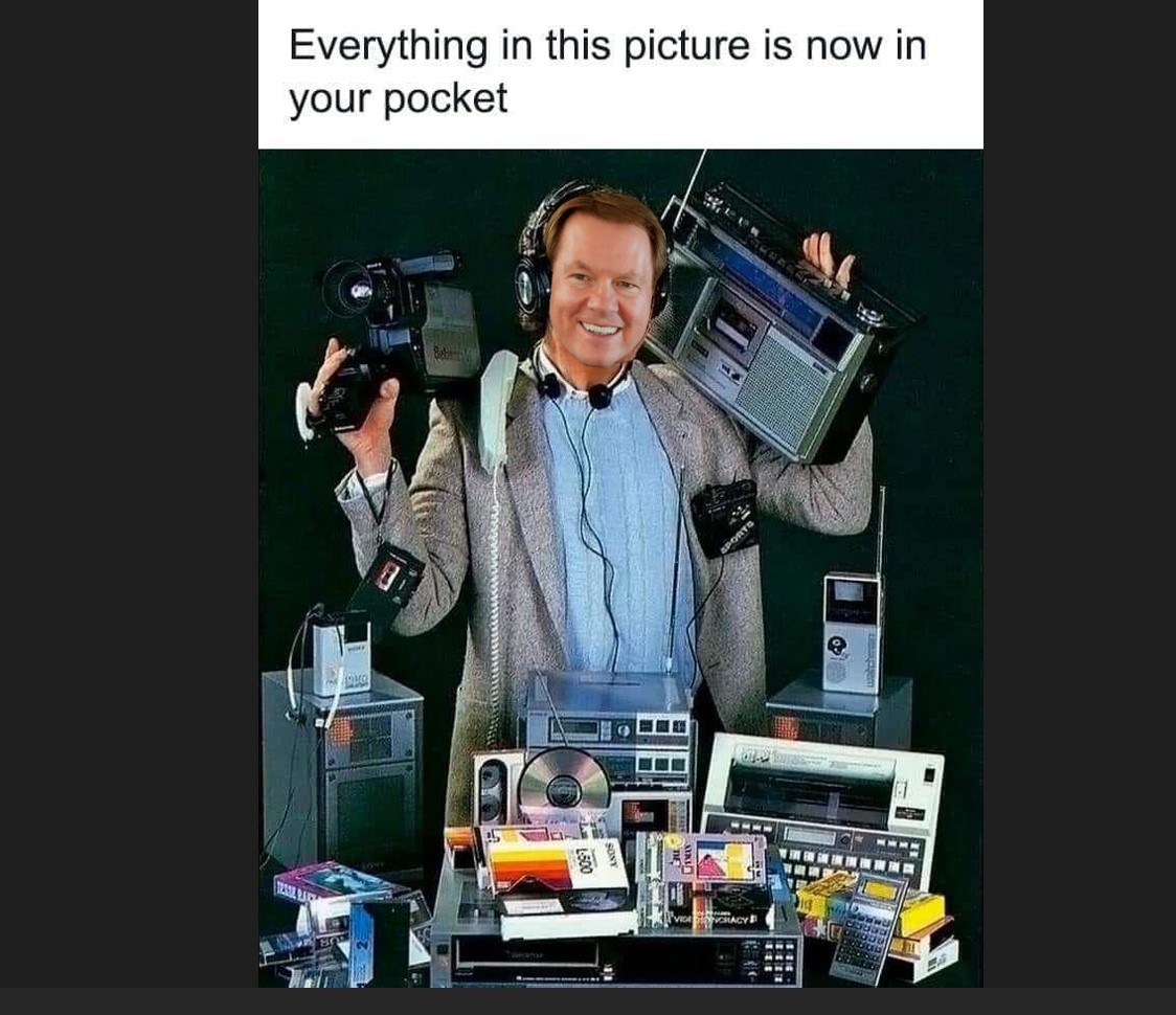 DavePrattLive's tweet photo. Welcome to Star Worldwide Networks &amp; Agency. Grateful for the past. Embracing the future. Living for today.
#starworldwidenetworks #marketingagency #marketing #broadcastnetwork #podcasting #daveprattlive #arizona https://t.co/s7Yfzu2Wvr