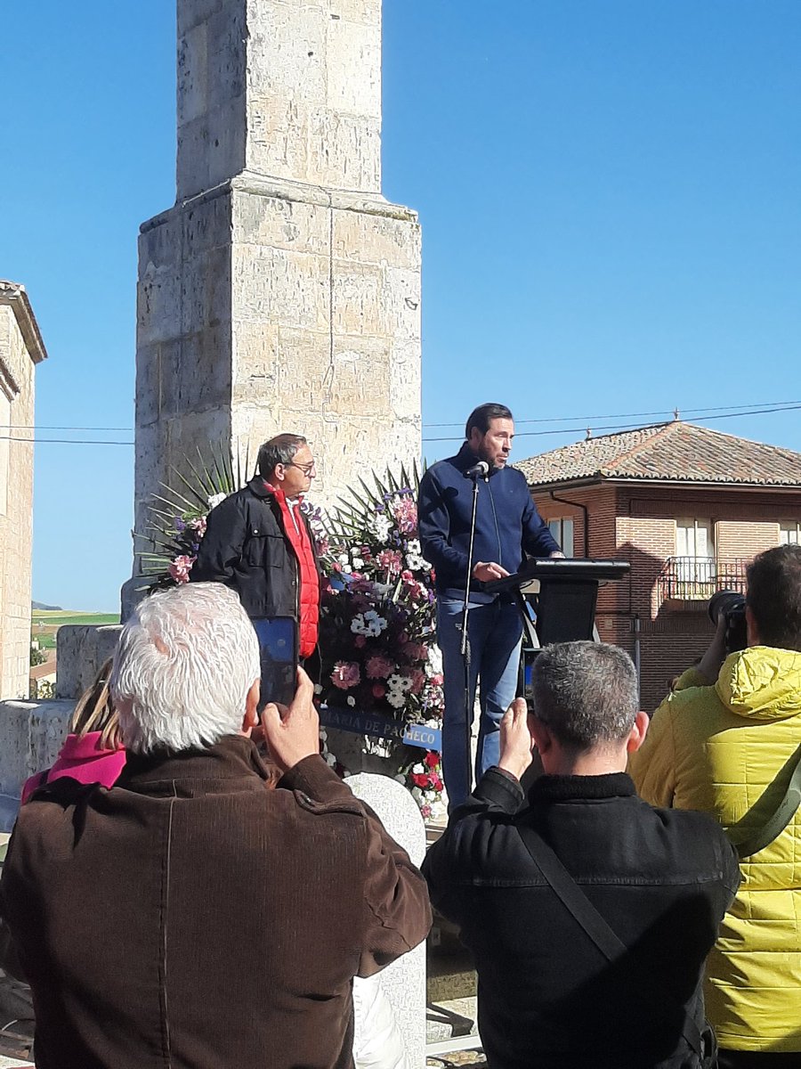 PsoeLaSeca's tweet photo. Viva Villalar, viva Castilla!!! https://t.co/OPW8YKuCMe