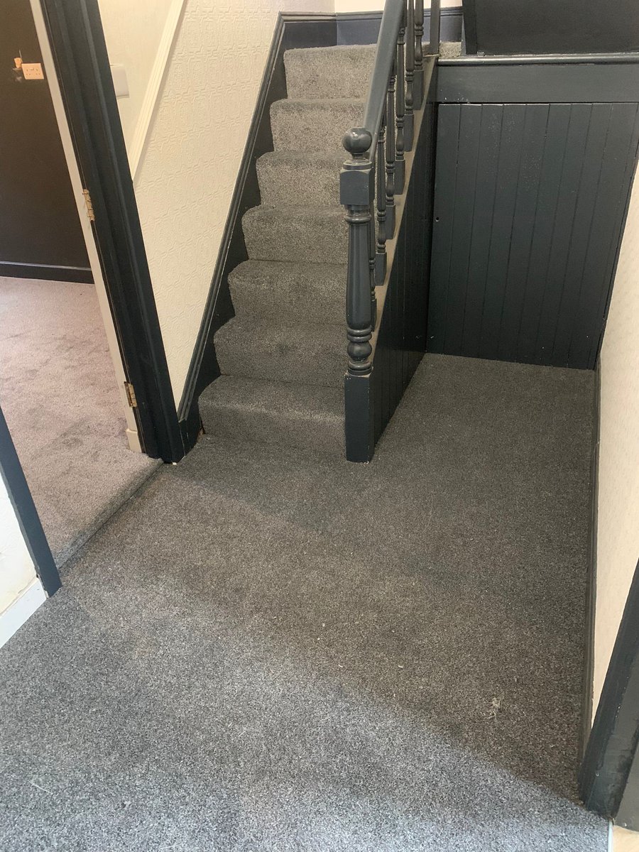 ProjexSand's tweet image. Our team recently delivered this HMO conversion in Leeds. 

Creating this lovely 5 bedroom room with En- suites property ready for occupation.

#propertyinvestment #propertydevelopment #propertyrenovation #propertyconversion #socialhousing