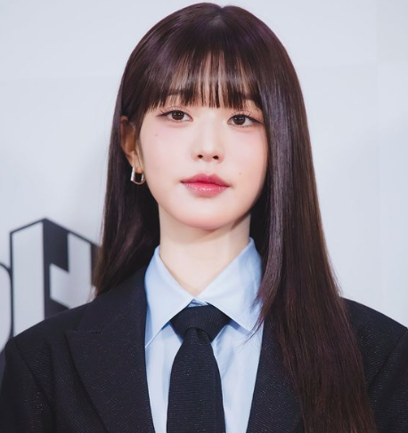AboutMusicYT's tweet photo. IVE's Wonyoung has shared before that her dream was originally to become a lawyer.

- She scored a perfect score in Korean, English and math. https://t.co/xaq6E5gUSY
