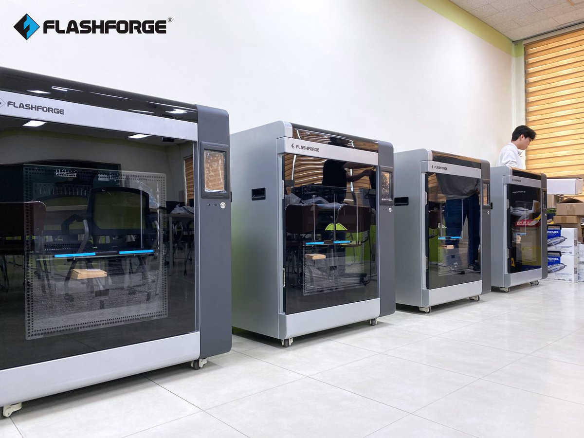ff3dprinters's tweet photo. We're glad the Aerospace Unmanned Systems Control Research Institute at Hanseo University chose #Flashforge's #Creator4 for their scientific work. This versatile, high-performance printer holds promise for wider industry applications in the future. https://t.co/pEhSMrTsbX