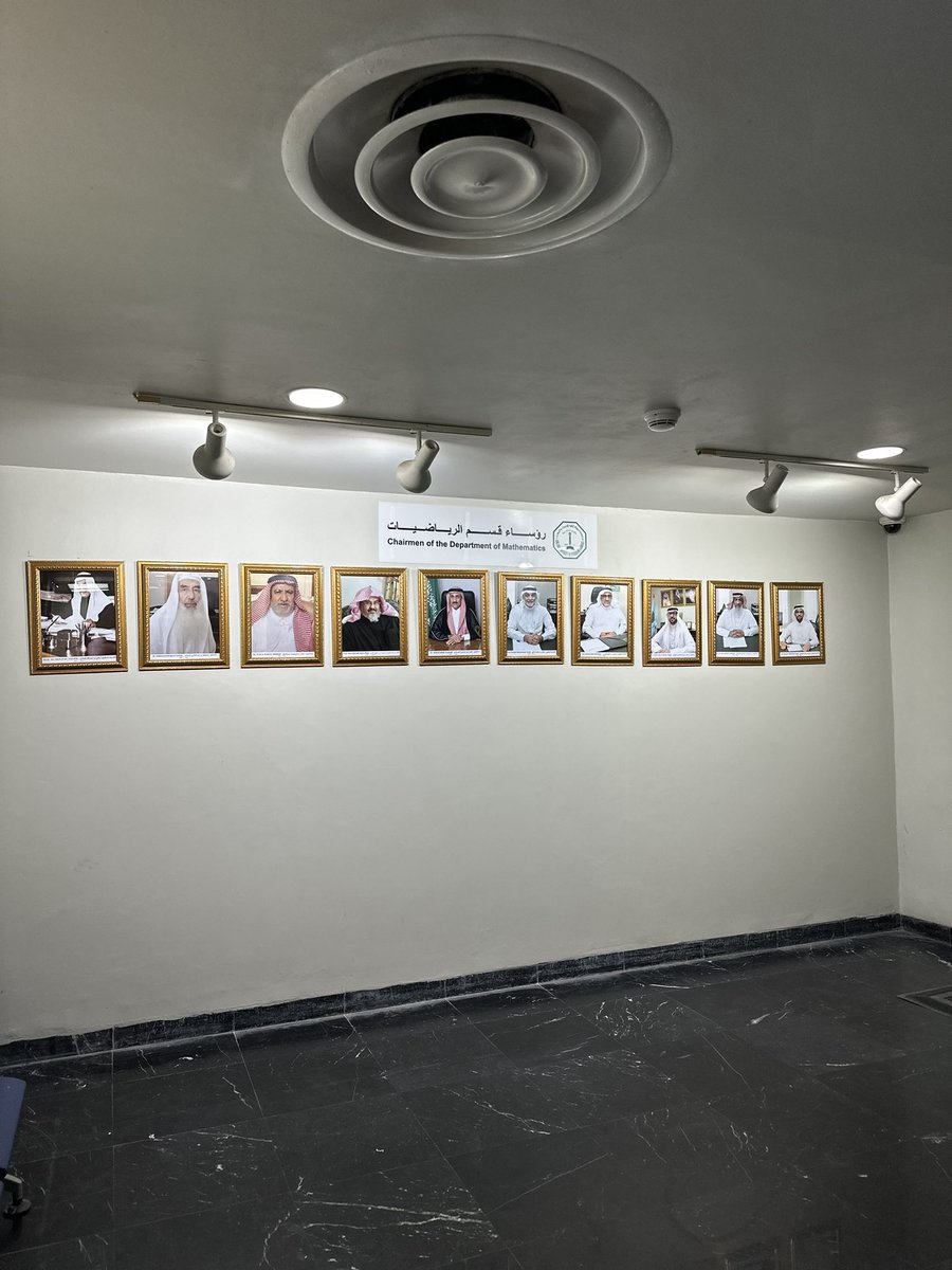 صباح اخر شهر بمسيرتي الجامعية 🧑🏻‍🎓🤍

#kfupm