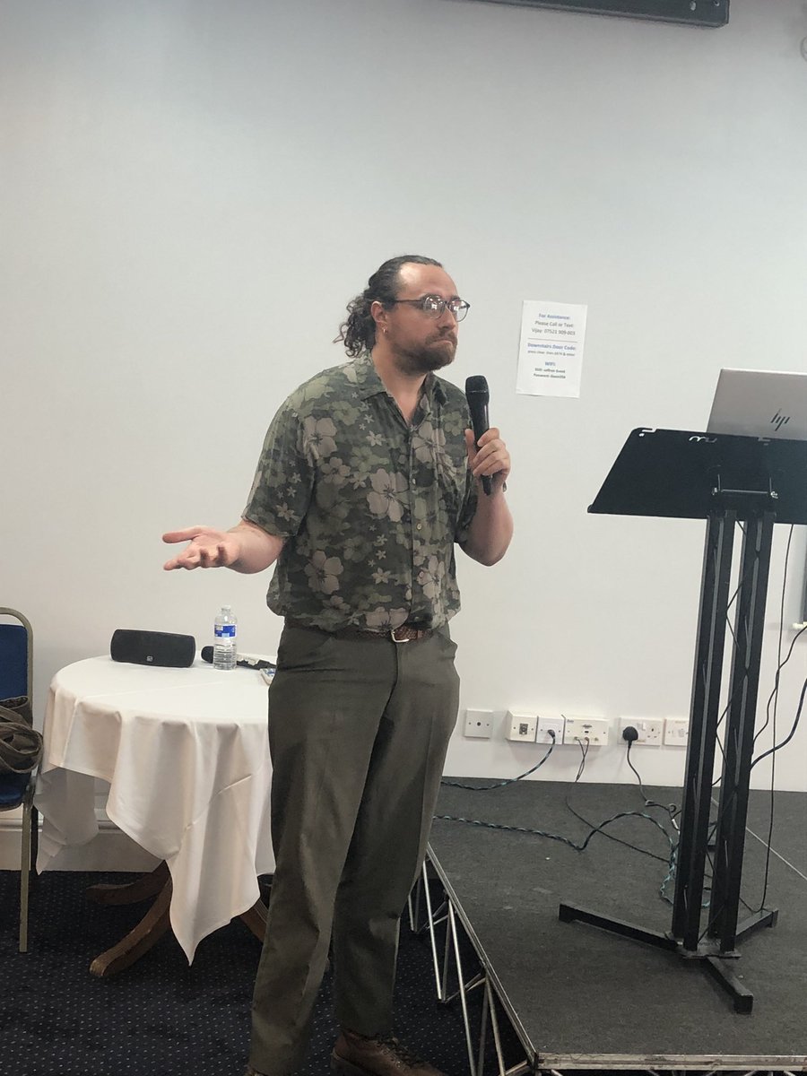 2nd presenter for the ACS celebration day is Chris from Arts and therapy who gave a fabulous icebreaker session and got us all chatting and being creative