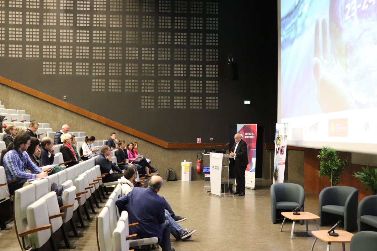 umontpellier's tweet photo. Conférence/Débat #MAKIT « L’humain à l’eau : l’impact sur la gestion et la pollution de l’eau ». Ce colloque met en lumière les impacts environnementaux importants des activités humaines sur les ressources en #eau.

🌊 En savoir plus ▶️ https://t.co/oDOPogKYA2 https://t.co/ykmPyrOody