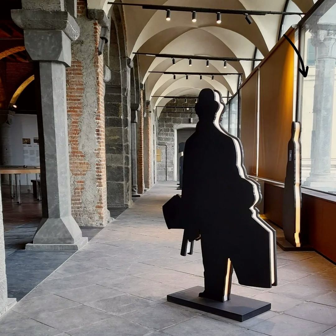 ComunediGenova's tweet photo. 👉Anche in occasione del 25 aprile festa della Liberazione, i #MuseidiGenova aprono le loro porte al pubblico per trascorrere la festività alla scoperta della città e del suo straordinario patrimonio artistico.
Di seguito le principali strutture museali: https://t.co/sa2ffhSfaO https://t.co/PE9DDnUmPX