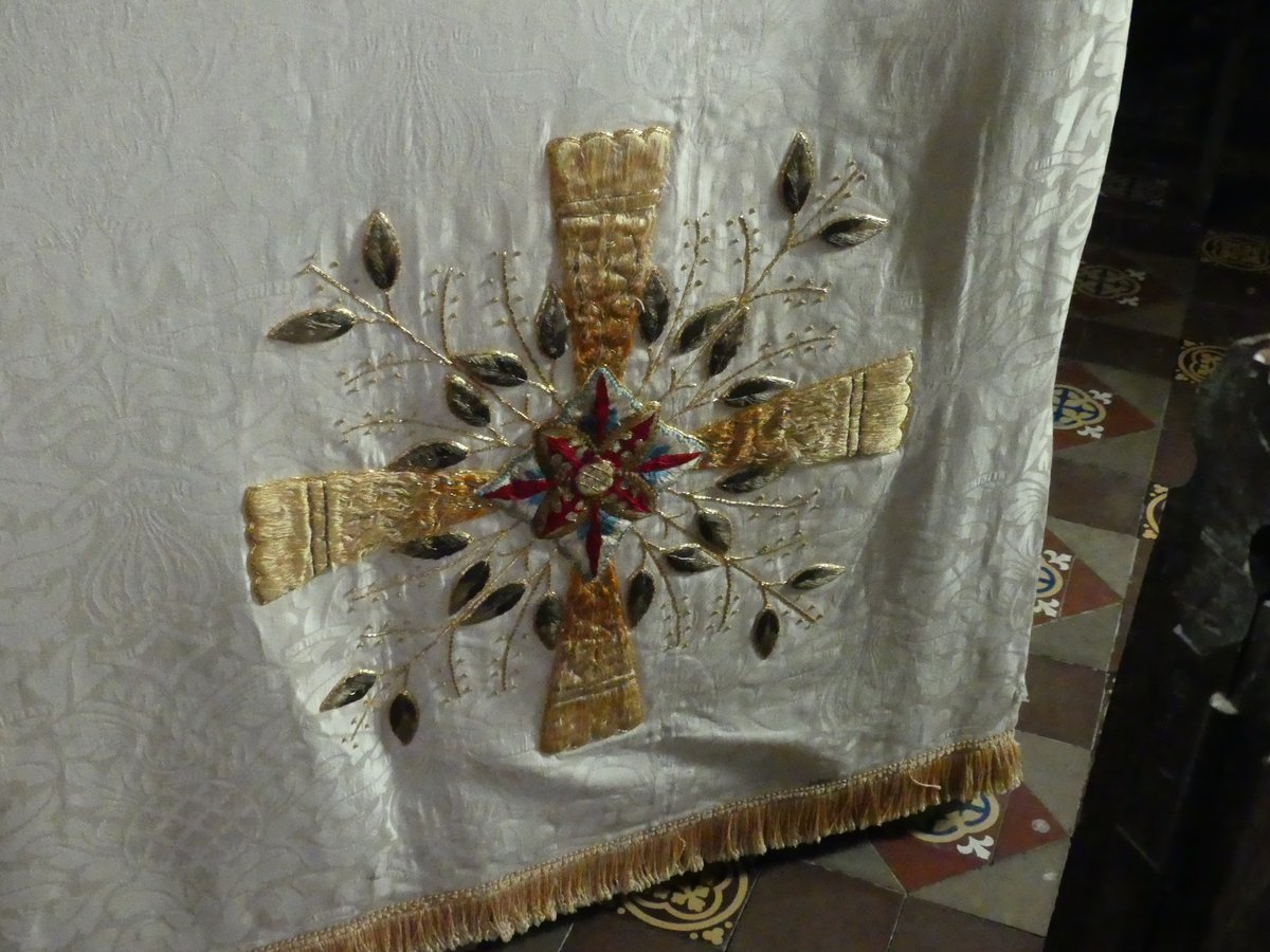 #TextileTuesday  Altar cloth from St Andrew's, Leysters, Herefordshire.