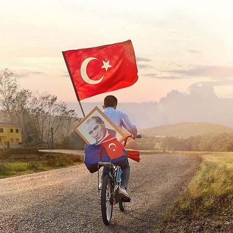 23 Nisan ,Neşe Doluyor insan 23 Nisan Ulusal Egemenlik ve çocuk bayramımız kutlu olsun🇹🇷🇹🇷🇹🇷🍭🍬🍬🍬🍬🍬 Ulu önderimiz Gazi Mustafa Kemal Atatürk ü saygı,Rahmet ve Minnetle Anıyoruz... #23Nisan
