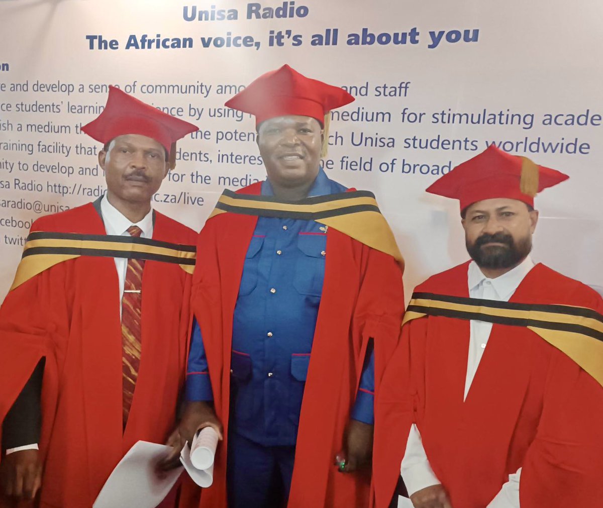 [2024 UNISA AUTUMN GRADUATIONS] Congratulations to the newly graduated Dr Shumani Ramuhaheli. He received his Doctor of Philosophy in Engineering under the supervision of Prof C Enweremadu & Prof V Veeredhi. #TeamCSET salutes you. 
#UnisaCSET 
#unisa150
#circleofexcellence