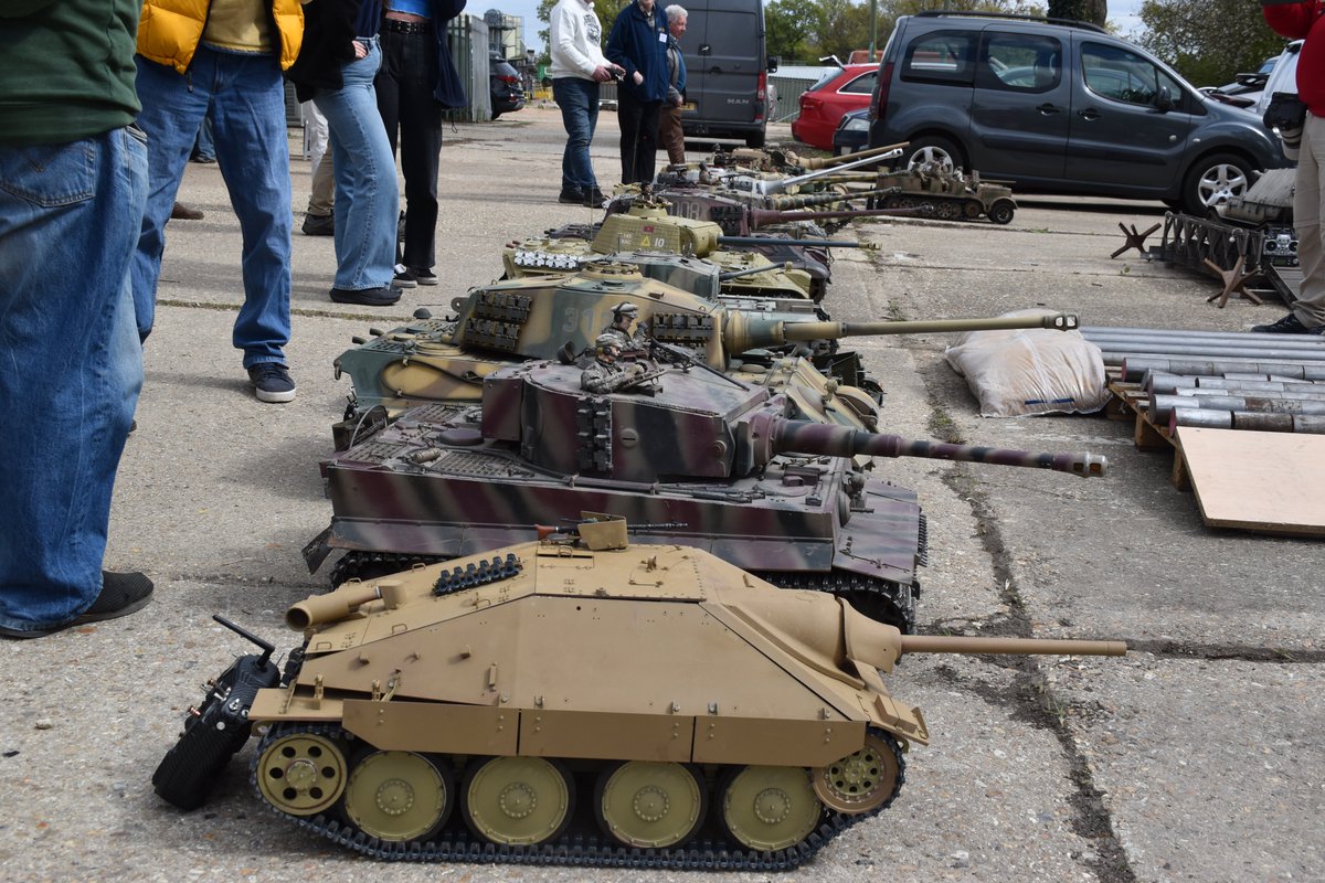 1/6 #TankTuesday this week featuring my Hetzer out with friends at the Armortek open day this weekend.