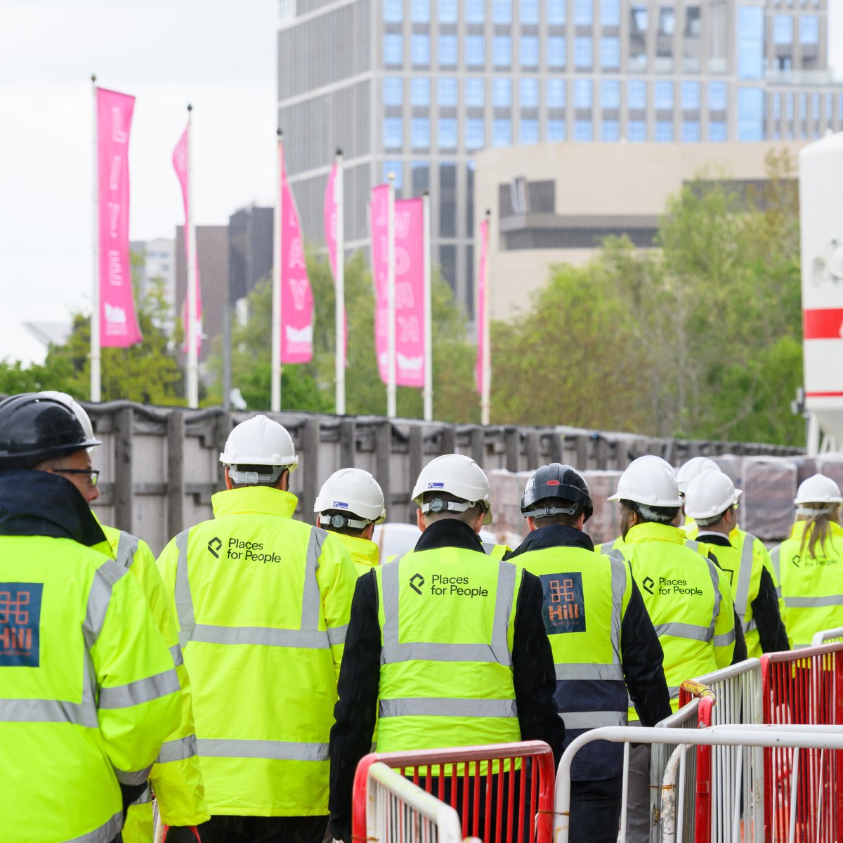 We're delighted to announce a milestone reached in phase two of the construction at our East Wick + Sweetwater Community in Queen Elizabeth Olympic Park.🏗️ Developed in joint venture with @balfourbeatty, @Hill_Group_UK and @SheppardRobson. bit.ly/49OTEKA #UKHousing