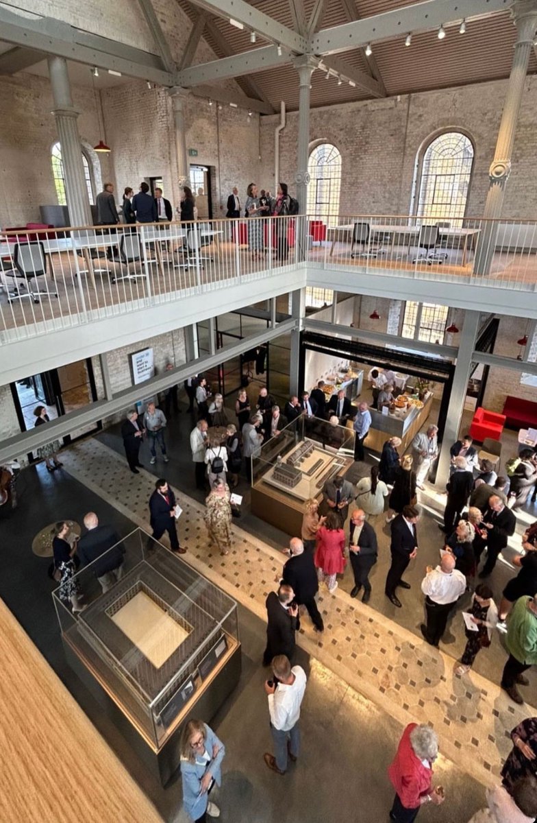 The Island Works Sheerness 

The new coworking, meeting, event space and coffee shop 

Why not pop in and see whats going on ?

Fantastic coffee cakes , sandwiches and toasties  

Dockyard Church Garrison Road Sheerness 

buff.ly/46CYoTh