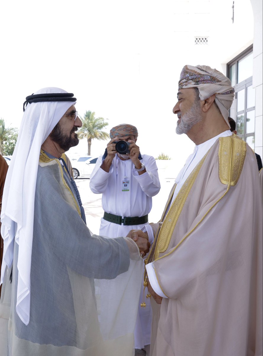 HHShkMohd's tweet photo. التقيت اليوم أخي جلالة السلطان هيثم بن طارق سلطان عمان أثناء زيارته الميمونة لدولة الإمارات العربية المتحدة .. 

علاقاتنا تاريخية .. أخوّتنا متجذرة .. اقتصاداتنا مترابطة .. ومستقبلنا واحد بإذن الله . 
عمان عمق وسند للإمارات .. والإمارات عمق وسند لعمان .. نسأل الله أن يديم المحبة والأخوة بين الشعبين.. ويحفظ البلديْن .. ويوفقنا جميعاً في مسيرتنا لبناء مستقبل أفضل للجميع .