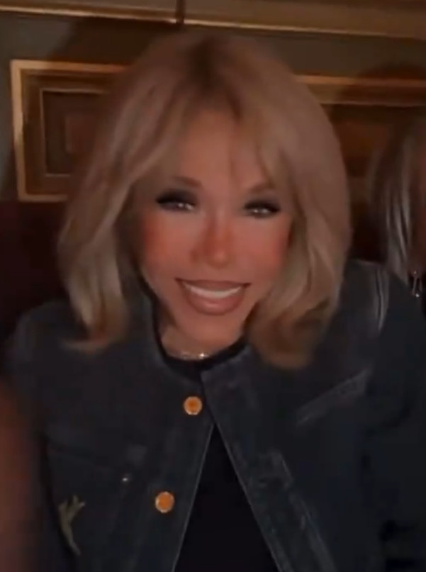 spiritdawound's tweet image. #JeanMichel 78 years old, 64 threads for pixels #Interpolation #RealTime