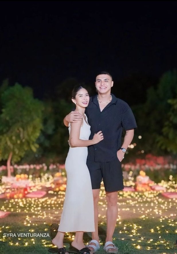 nitoshie25's tweet photo. #LoisaAndalio
#RonnieAlonte 
Loisa and her quarter life era. https://t.co/YohkT1hqvv