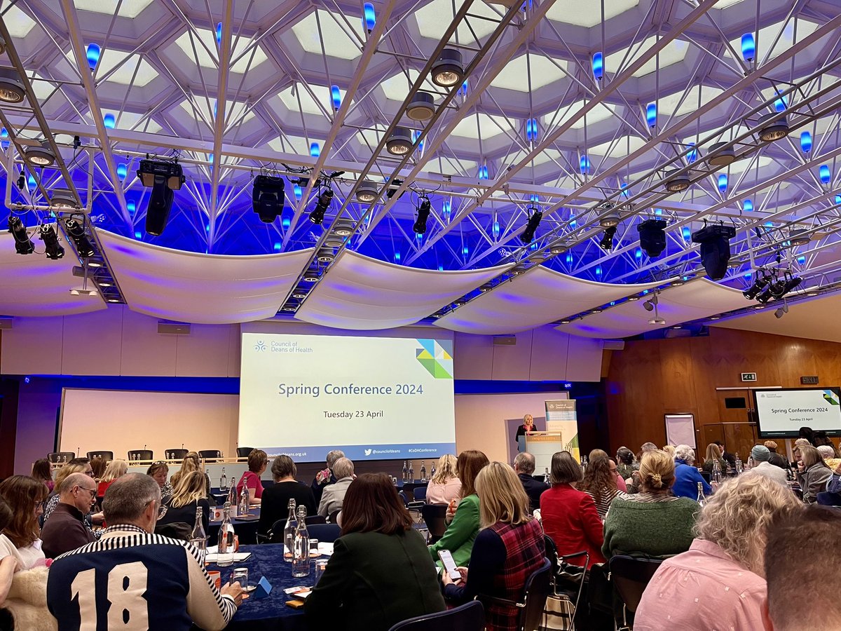 Looking forward to be representing the @wlv_uni @wlvnursing today at the Spring Conference #CoDHConference @councilofdeans Advancing excellence in healthcare education