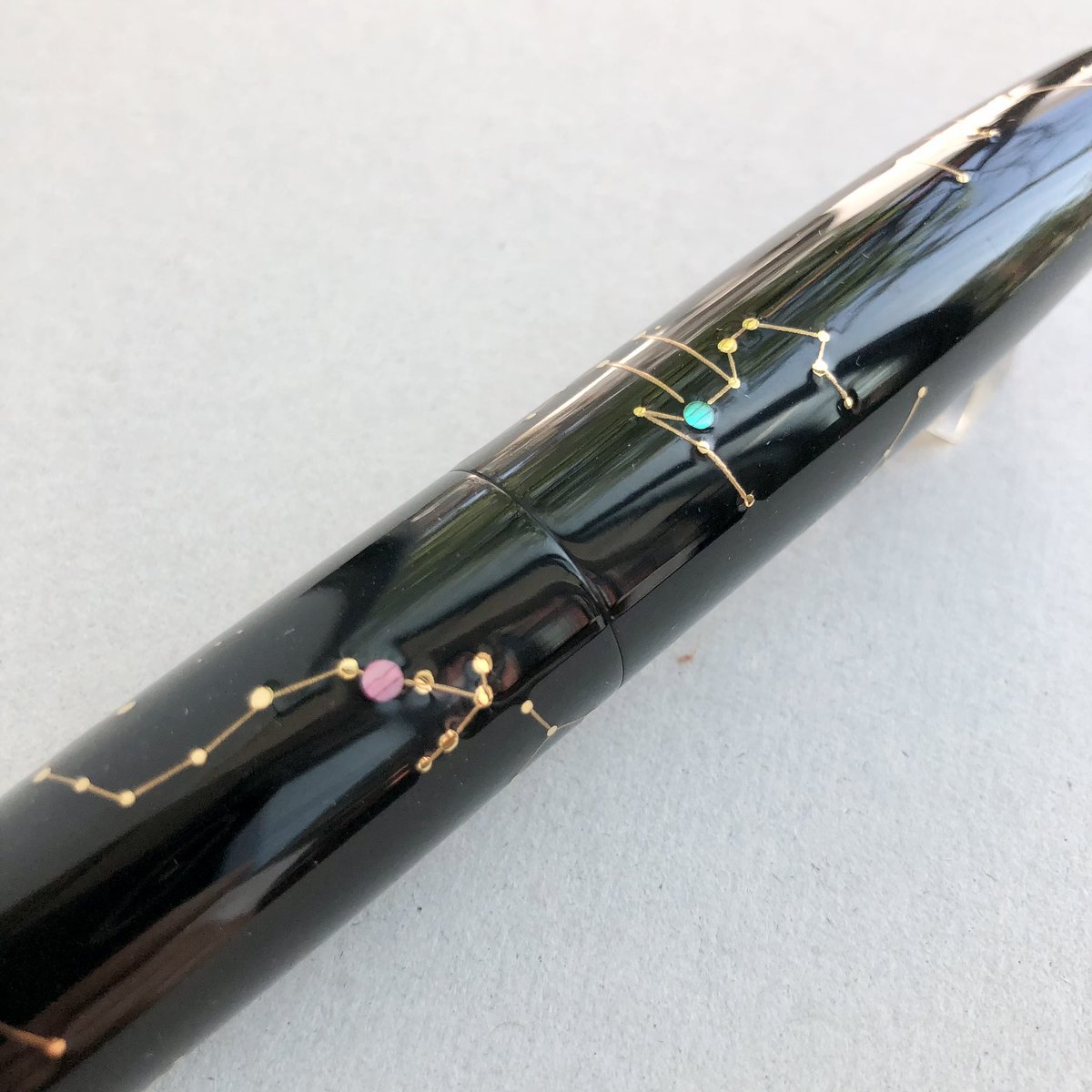 輪島善仁蒔絵万年筆、蔦屋書店限定品、十二星座 ㈱輪島屋善仁【公式】輪島塗のお店 on X: 