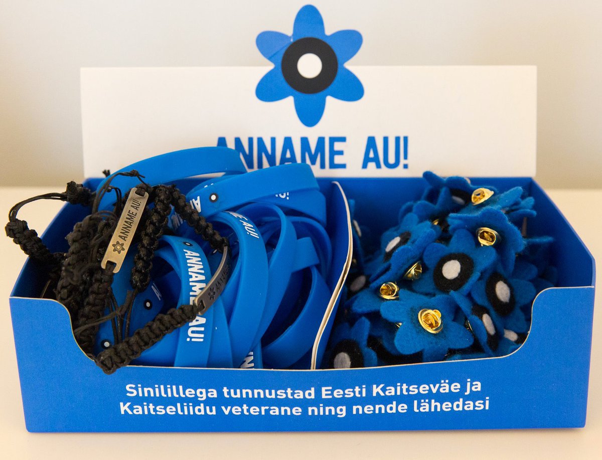 #AnnameAu #LetUsSalute! 🇪🇪

23 April, Veterans Day in #Estonia. Wearing a Blue Hepatica flower pin in April we salute nearly 3700 veterans @Kaitsevagi and Defence Force 🇪🇪 for their service on international missions with allies & partners!
Thank you!
#StrongerTogether